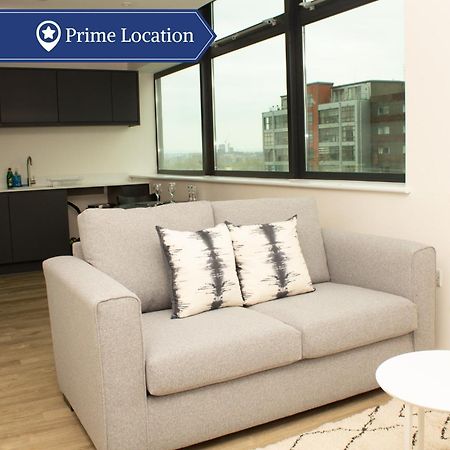 Dashing 1Br Penthouse Near Mcr Stadiums مانشستر المظهر الخارجي الصورة