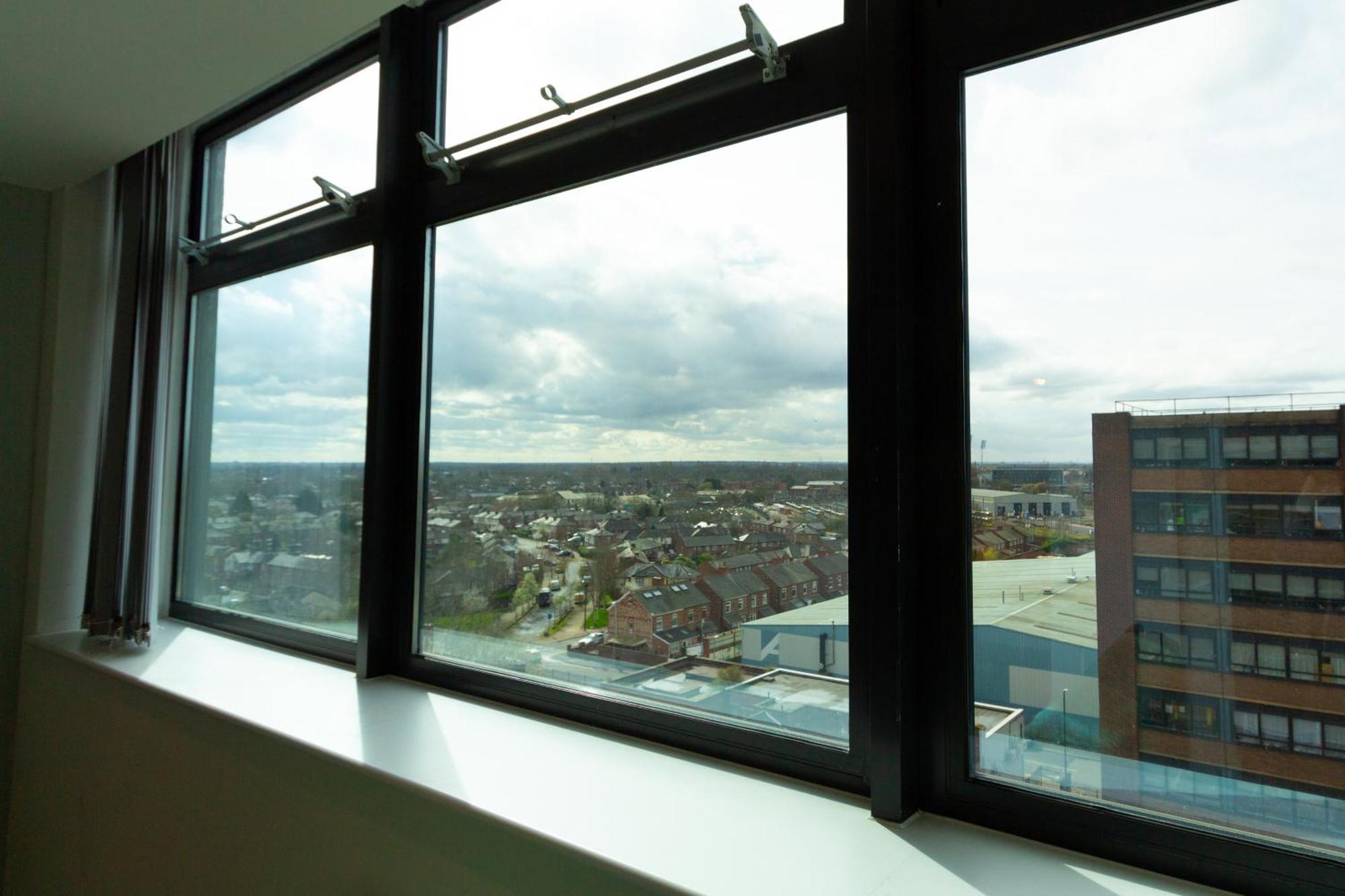 Dashing 1Br Penthouse Near Mcr Stadiums مانشستر المظهر الخارجي الصورة